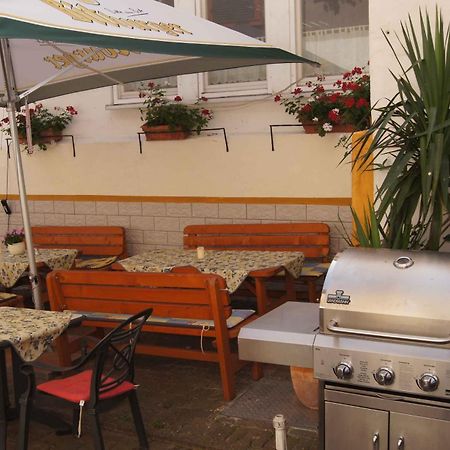 Hotel-Restaurant Ehses Zeltingen-Rachtig Dış mekan fotoğraf