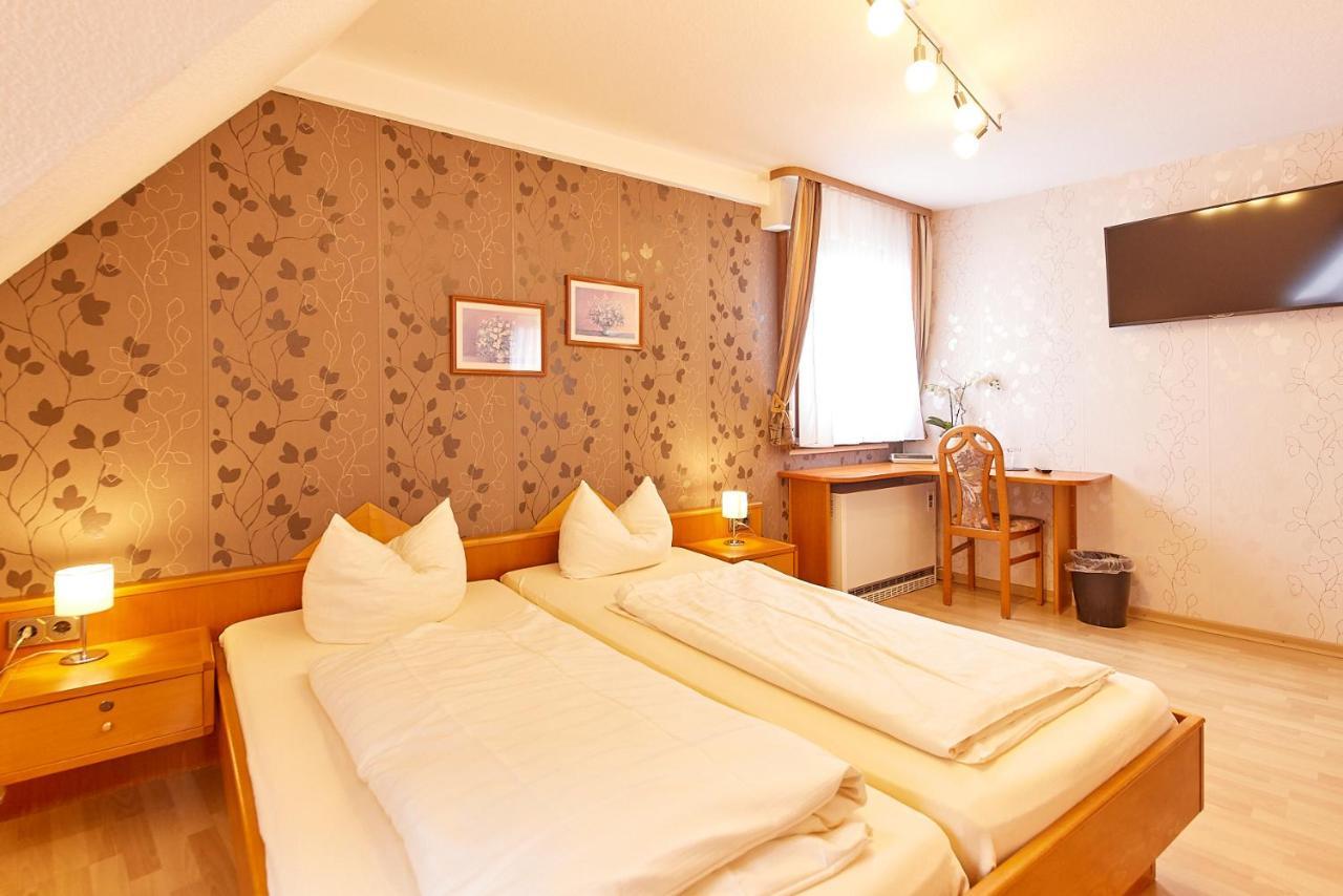 Hotel-Restaurant Ehses Zeltingen-Rachtig Dış mekan fotoğraf